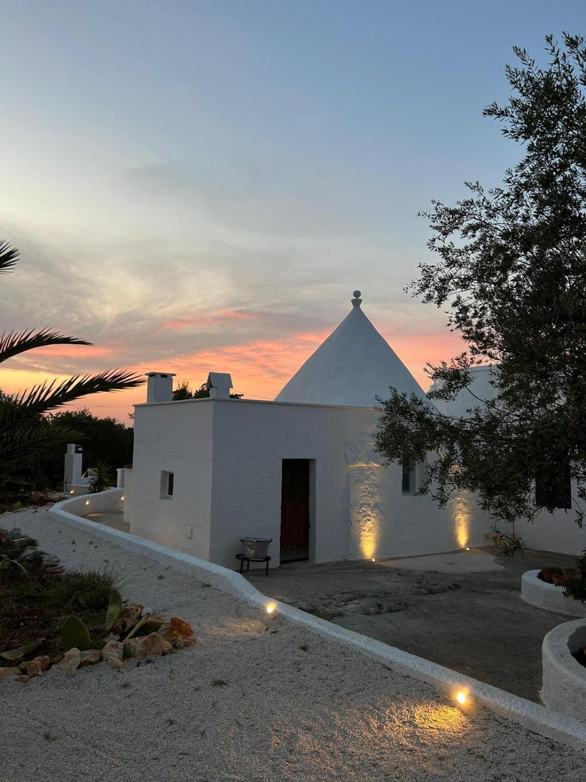 Gasthaus Trulli In Contrada - Monopoli Exterior foto